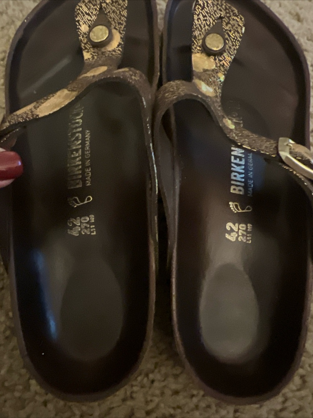 Mules & Clogs - Picture 5 of 7